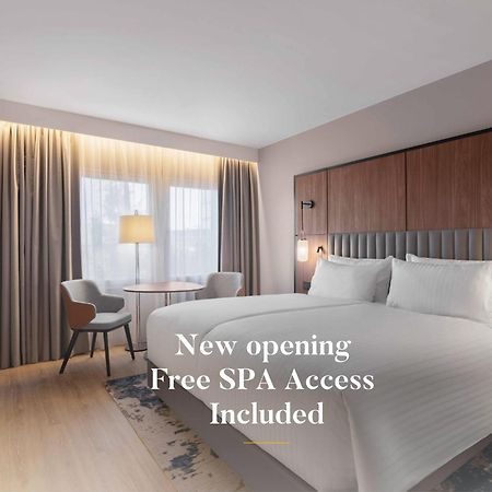 Voco Stockholm - Kista By Ihg Hotel Exterior photo